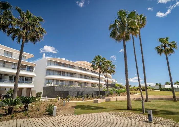 Apartamento Modern 3-bedroom Luxury With Panoramic Sea Views The Edge, Estepona