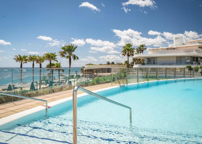 Modern 3-bedroom Luxury With Panoramic Sea Views The Edge, Apartamento *