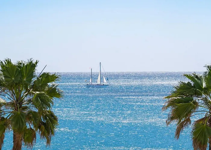 Modern 3-bedroom Luxury With Panoramic Sea Views The Edge, Apartamento