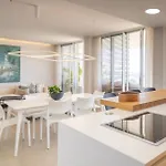 Modern 3-bedroom Luxury With Panoramic Sea Views The Edge,