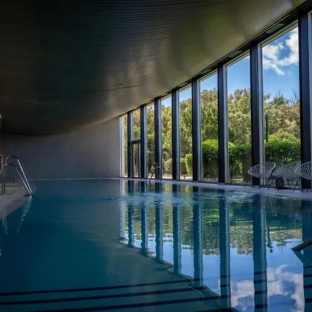 Modern 3-bedroom Luxury With Panoramic Sea Views The Edge,