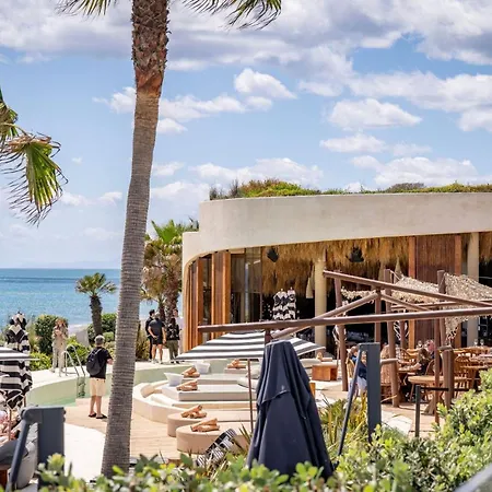 Modern 3-bedroom Luxury With Panoramic Sea Views The Edge, * אסטפונה