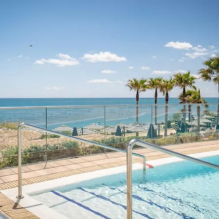Apartment Modern 3-bedroom Luxury With Panoramic Sea Views The Edge,