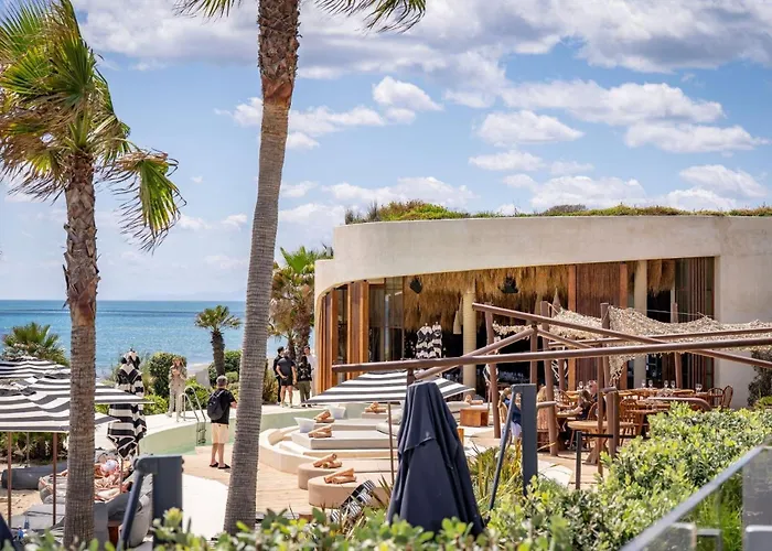 Modern 3-bedroom Luxury With Panoramic Sea Views The Edge, * אסטפונה